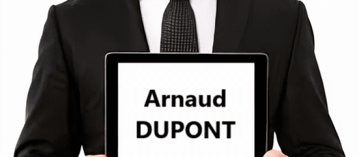 Réservez votre Chauffeur Privé à Paris avec un Accueil Pancarte – AirCab